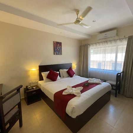 Hotel Yamuna Adur Εξωτερικό φωτογραφία