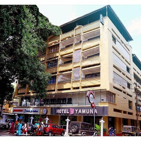 Hotel Yamuna Adur Εξωτερικό φωτογραφία