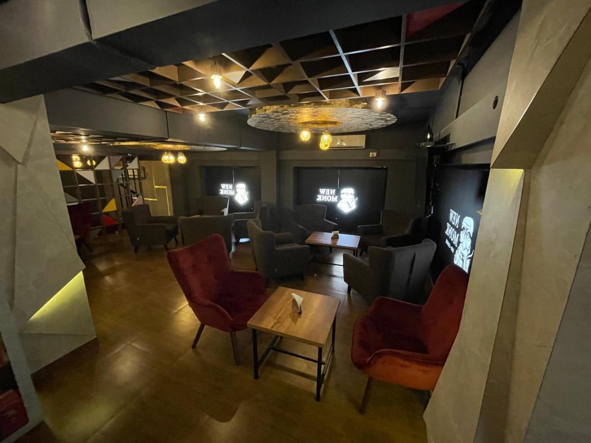Hotel Yamuna Adur Εξωτερικό φωτογραφία