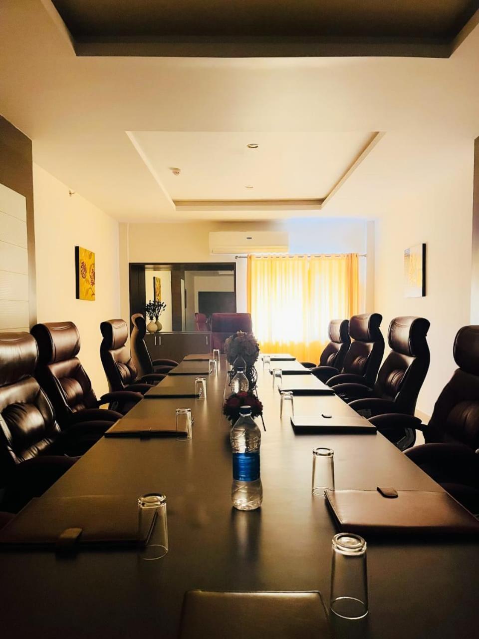 Hotel Yamuna Adur Εξωτερικό φωτογραφία