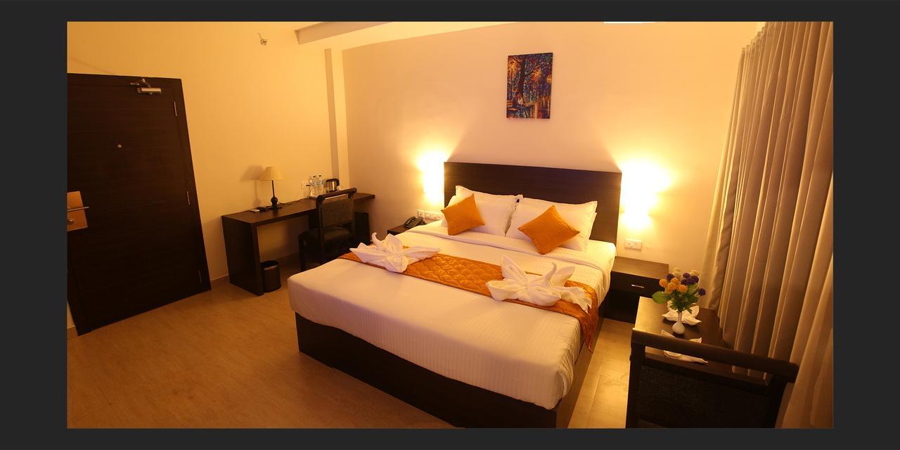Hotel Yamuna Adur Εξωτερικό φωτογραφία