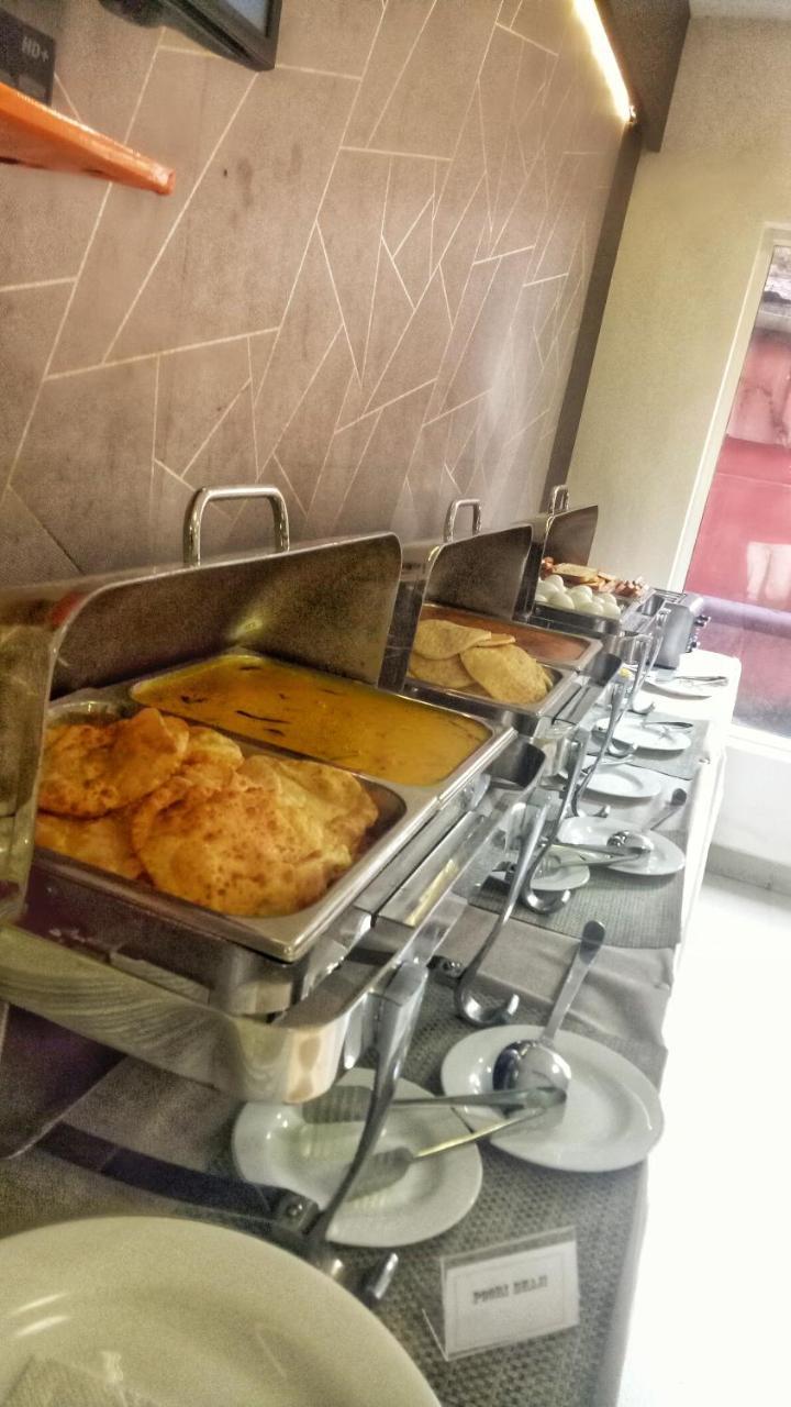 Hotel Yamuna Adur Εξωτερικό φωτογραφία