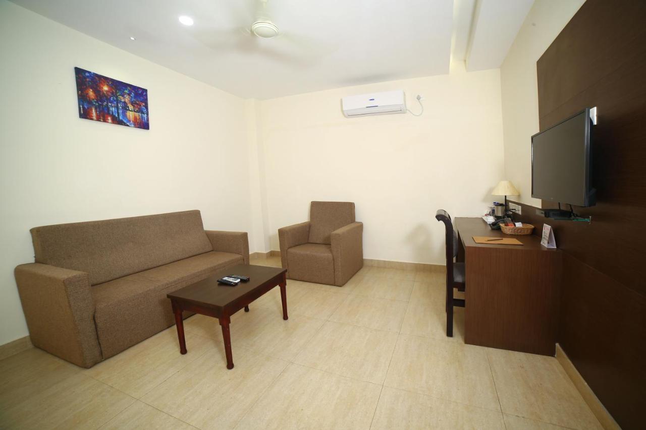 Hotel Yamuna Adur Εξωτερικό φωτογραφία