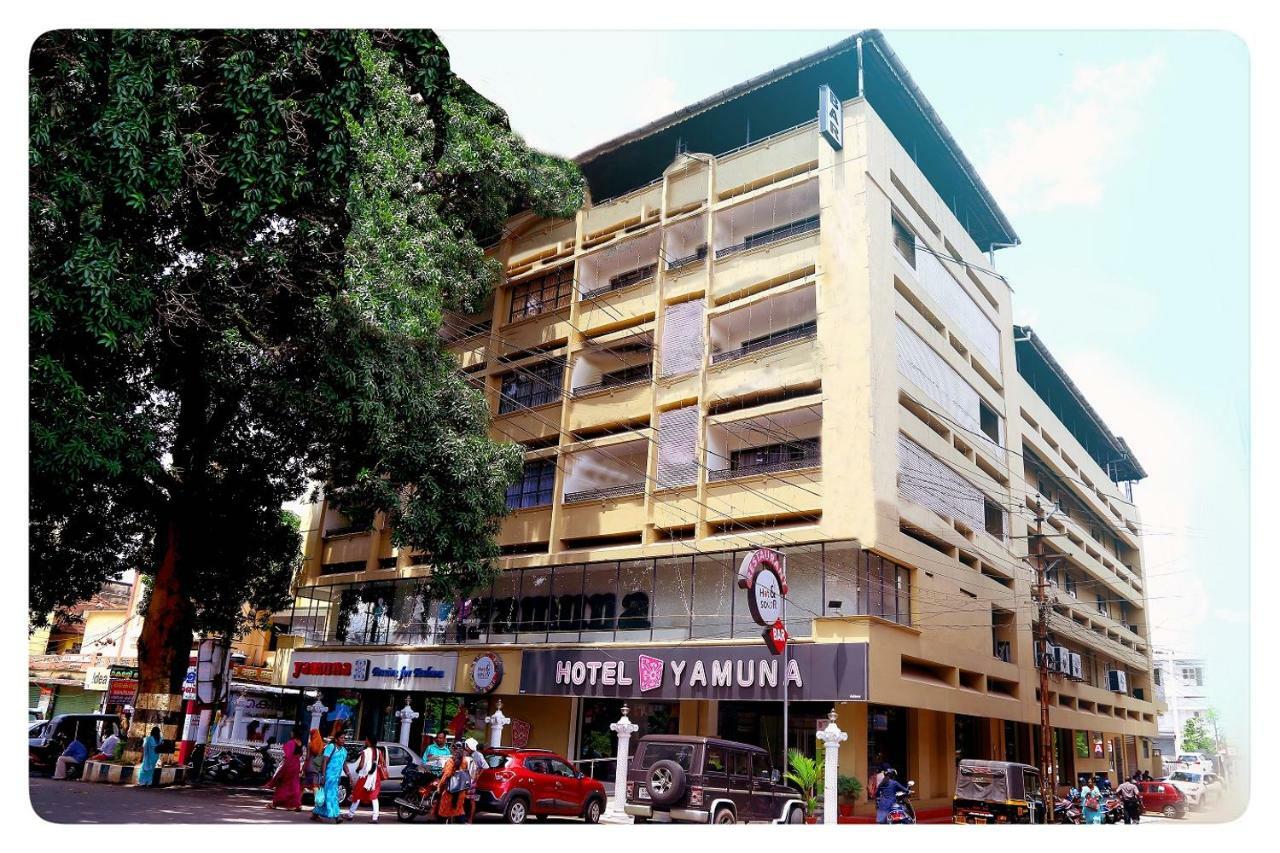 Hotel Yamuna Adur Εξωτερικό φωτογραφία
